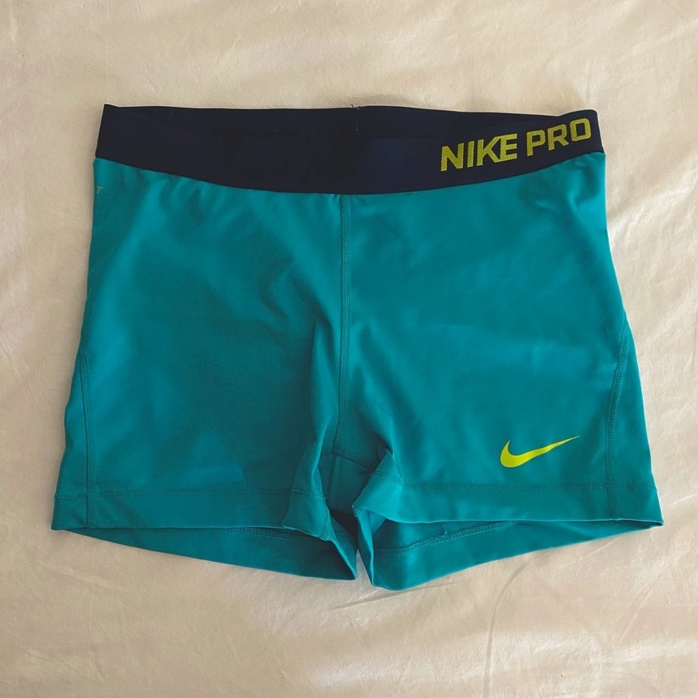 Nike Spandex